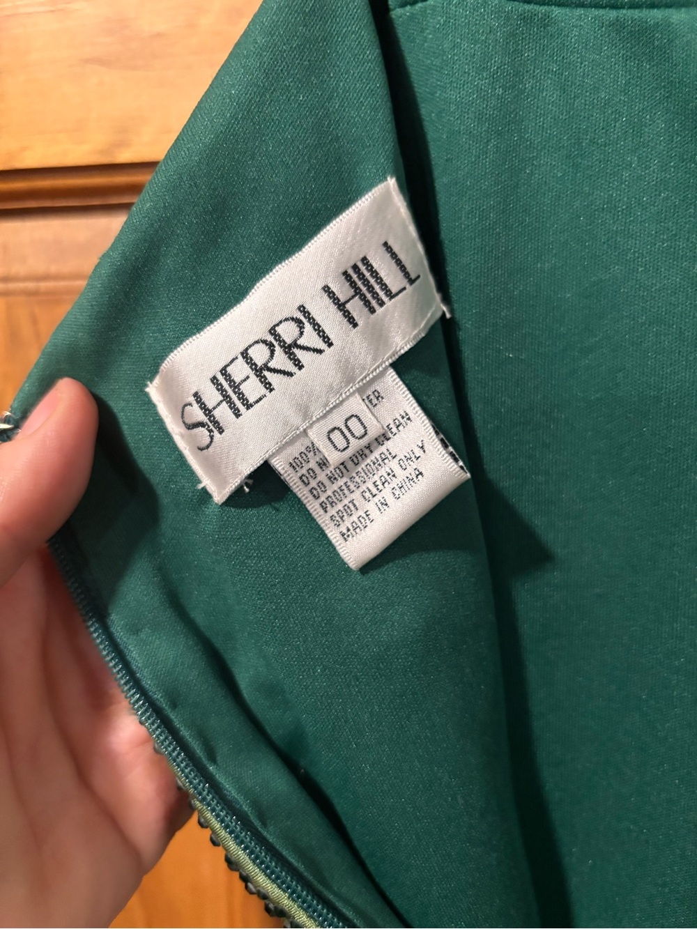 Sherri Hill Emerald Green Evening Dress - Picture 3 of 3